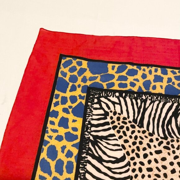 Vintage Semeley Scarf 45 x 45 Inch Made in Turkey - Picture 13 of 16